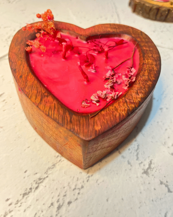Red Heart Scented Wooden Candle - Image 7