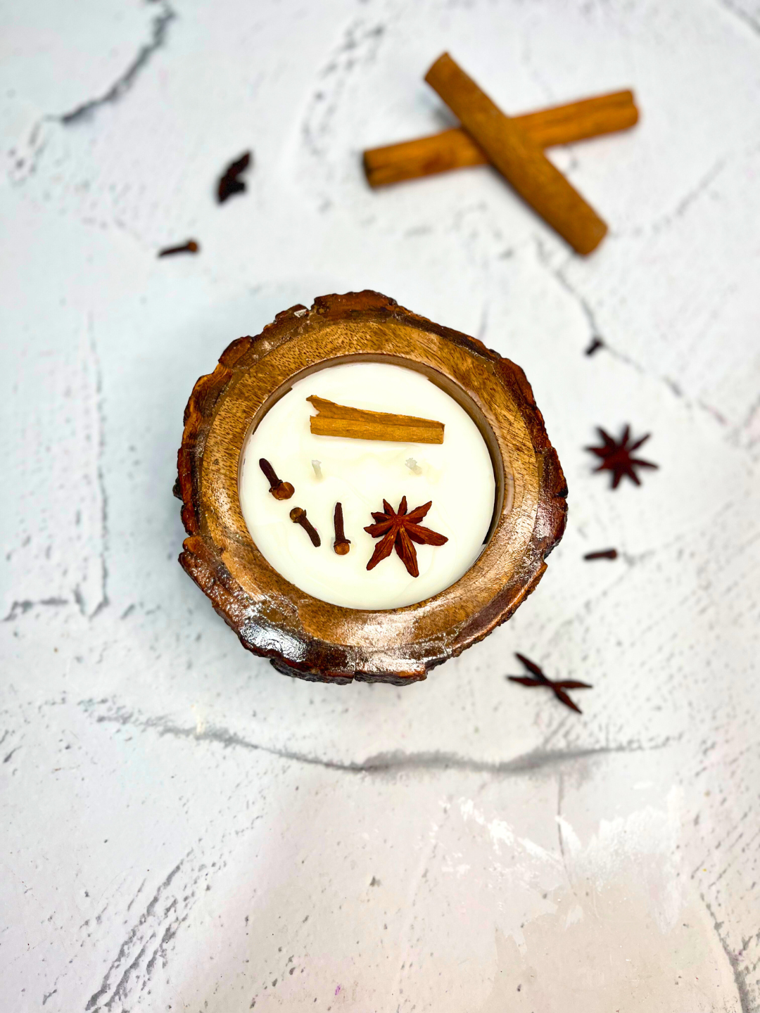 Rustic Bark Spiced Soy Wax Candle | Christmas & Winter Scent - Image 2