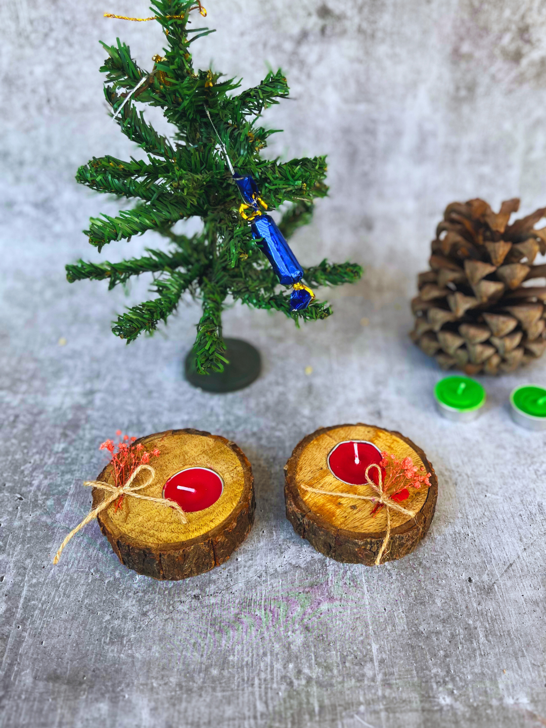 The Timber Town Festive Flora Set - Image 4